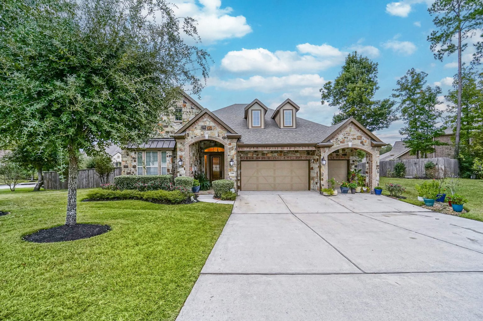 2416 sunset mist lane